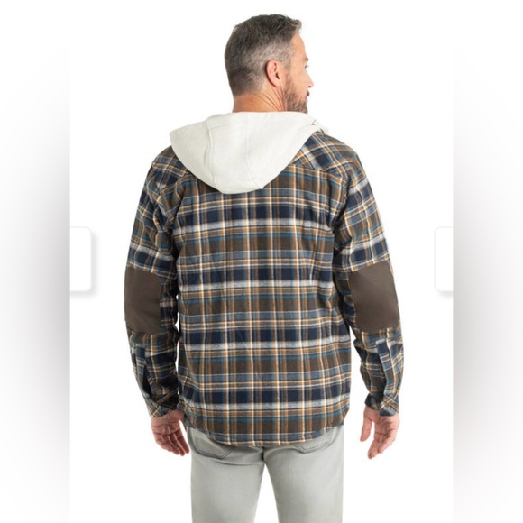 Legendary Whitetails Camp Night Hooded Flannel Shirt Jacket - Picture 2 of 9